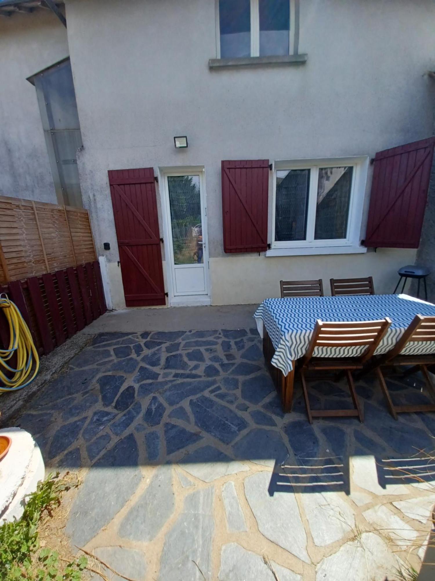Rural Chataigneraie Cantalienne Holiday home Saint-Antoine (Gers)